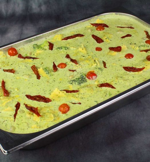 Rivioli Pasta white Sauce