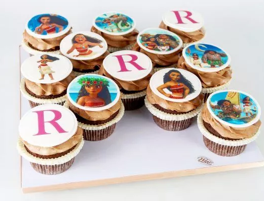 Moana Cup Cakes