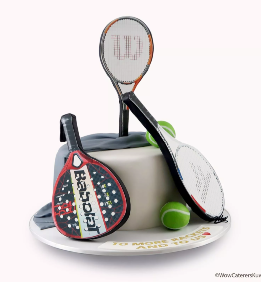 Tennis Racket Cake.